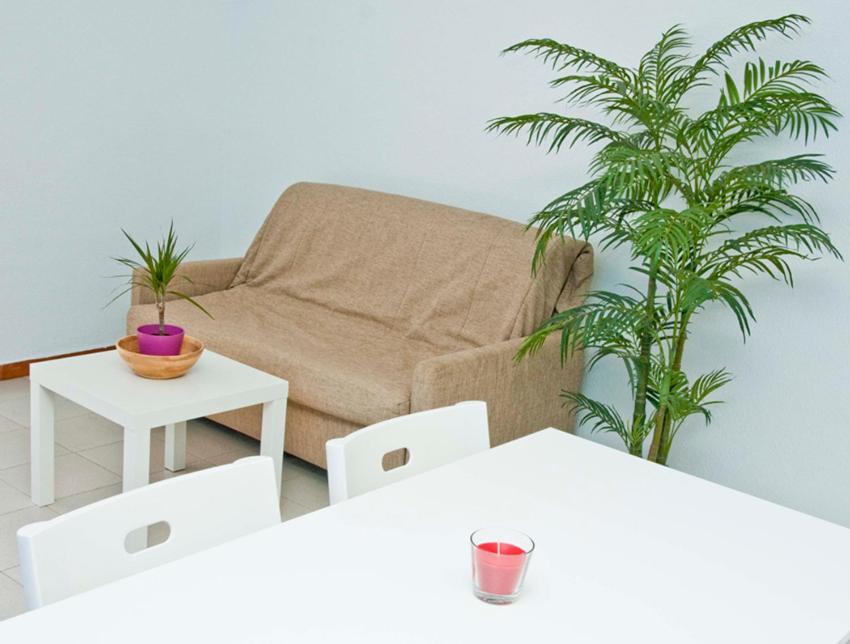 Apartamentos Bernat 3000 Oropesa del Mar Rum bild